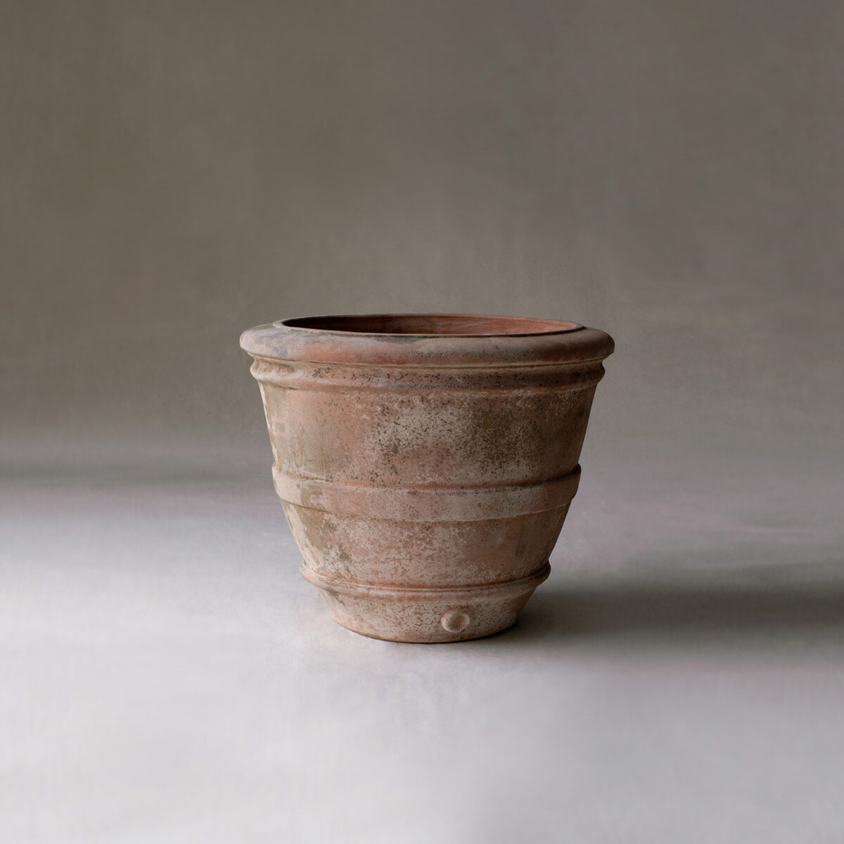 terracotta garden pots